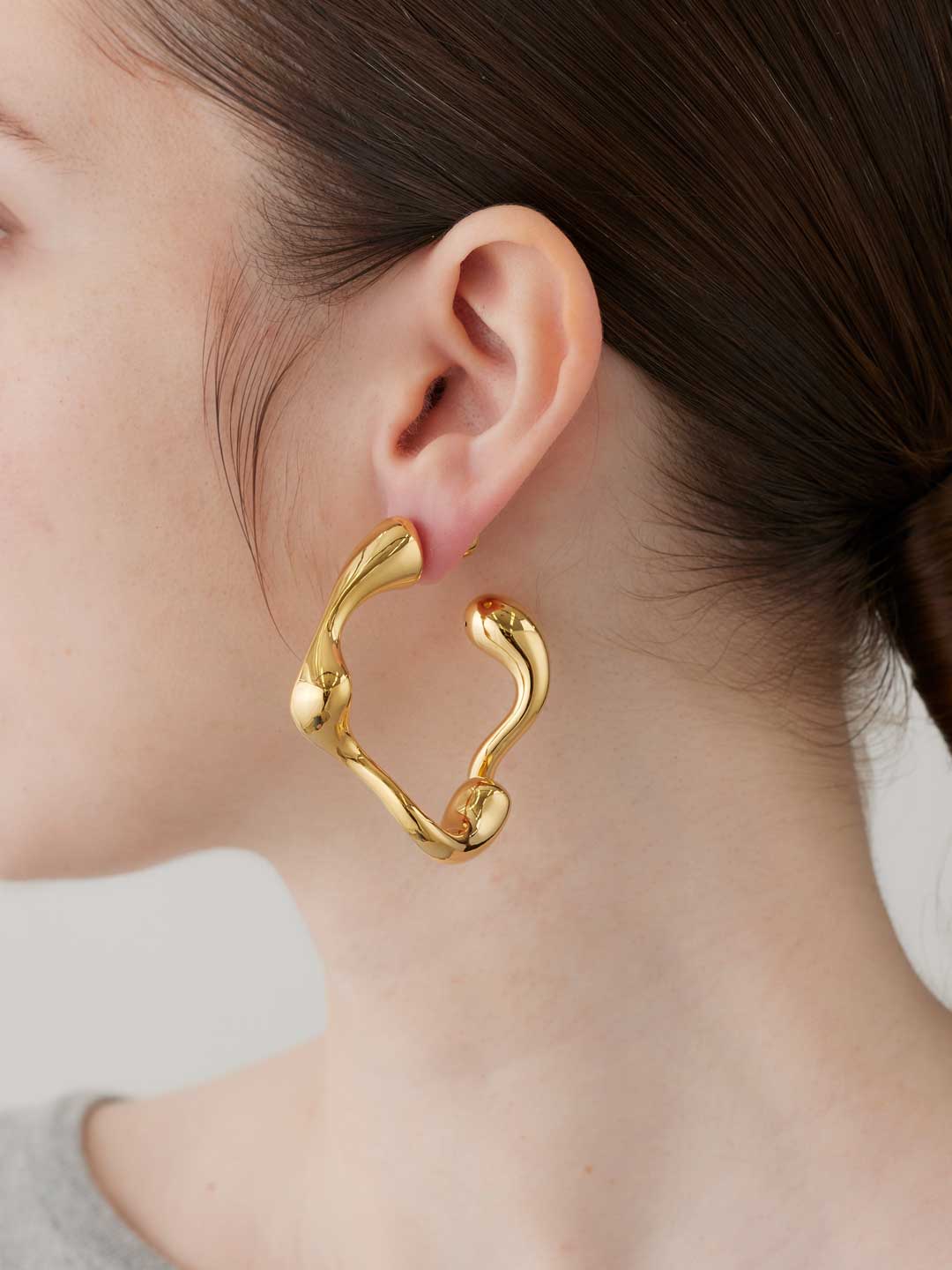 Splash Hoop Pierced Earring Large  - Yellow Gold