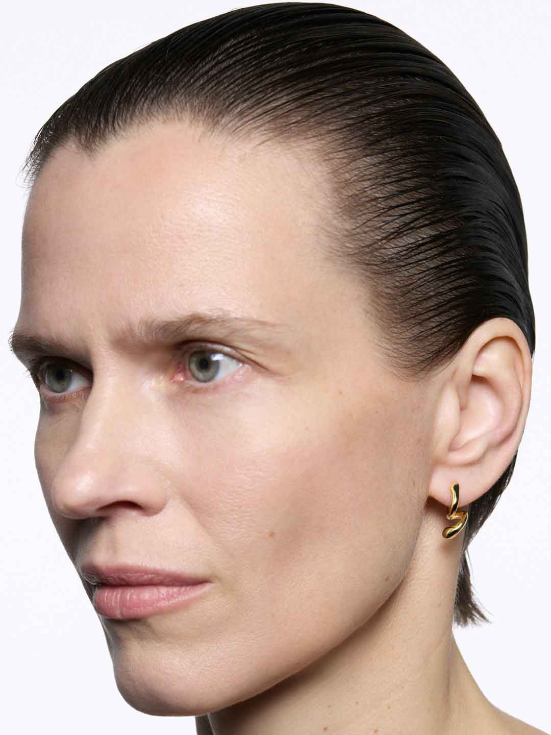 Coily Huggie Pierced Earring - Yellow Gold