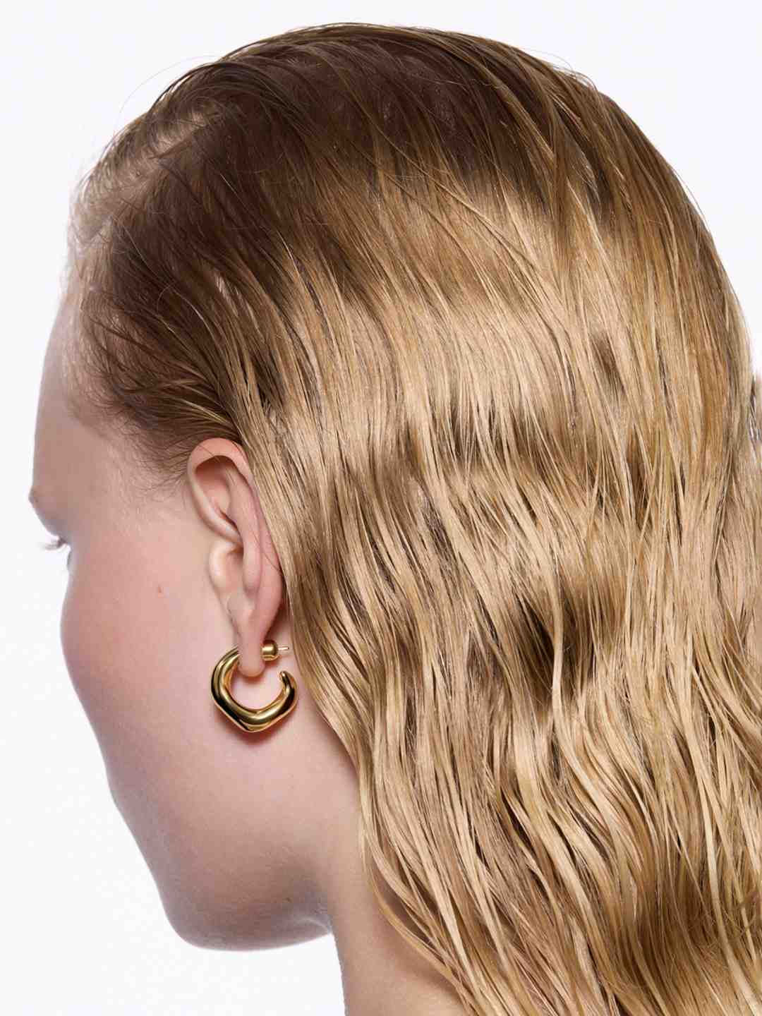 Anil Hoop Pierced Earring Large - Yellow Gold
