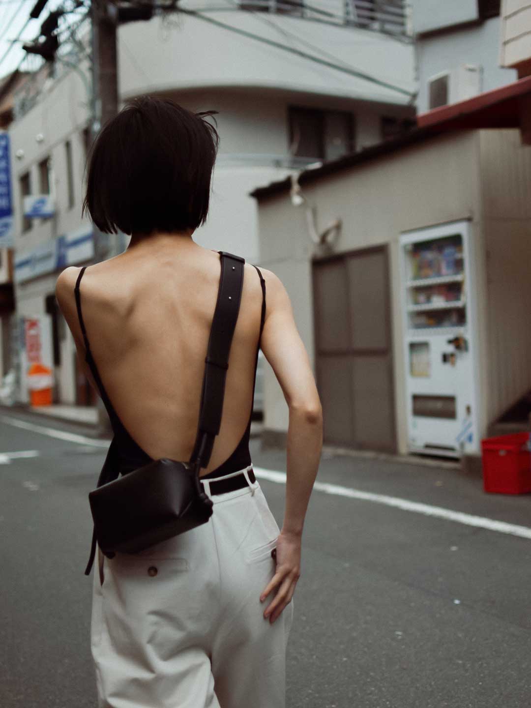 Lantau - Black