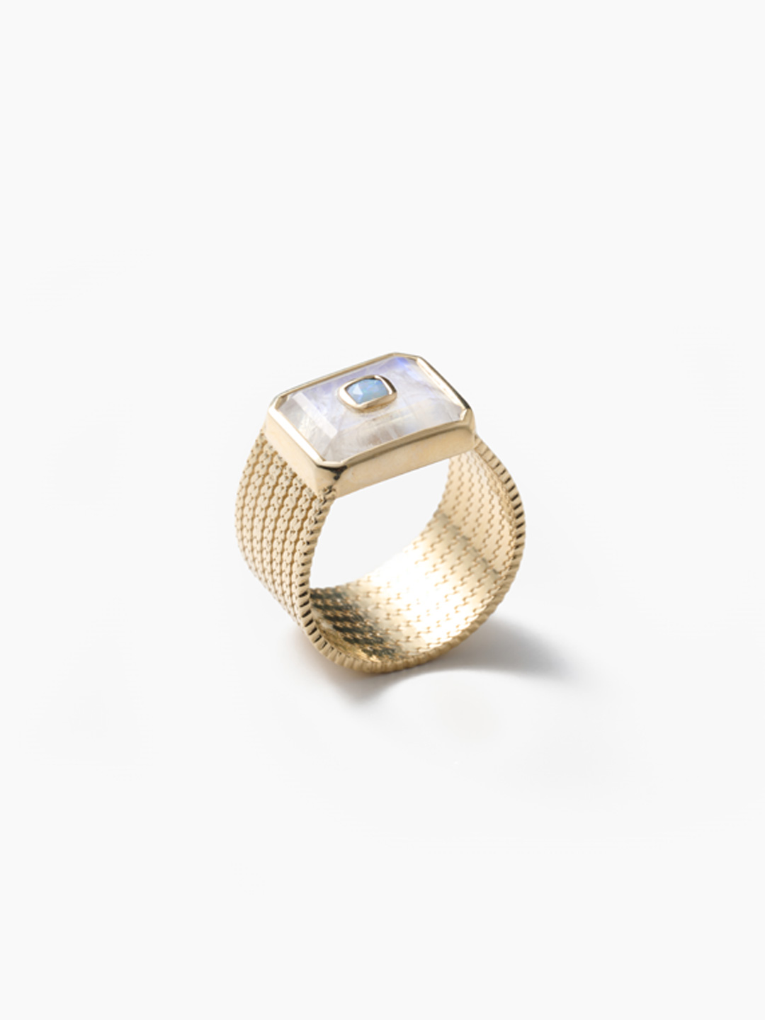 Anton N2 Ring Moonstone  - Yellow Gold