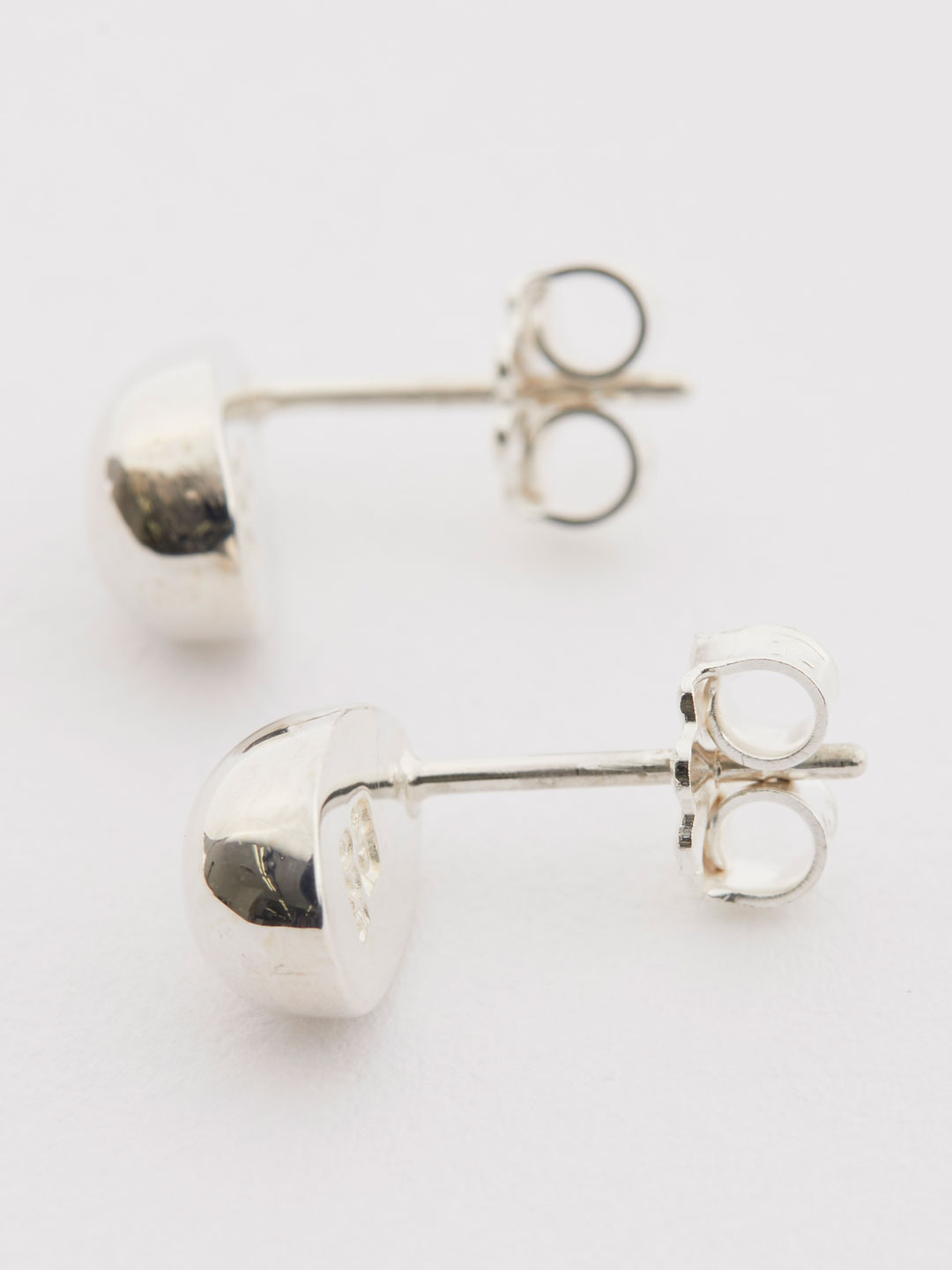Tiny Egg Studs Pierced Earring - Silver