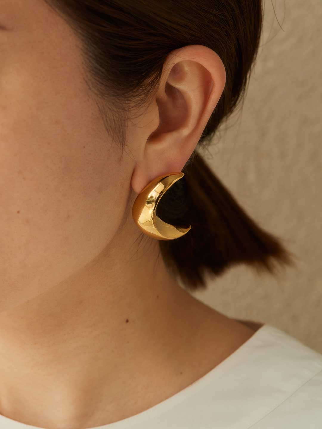 SOPHIE BUHAI(ソフィー ブハイ) | ムーン ピアス - ゴールド