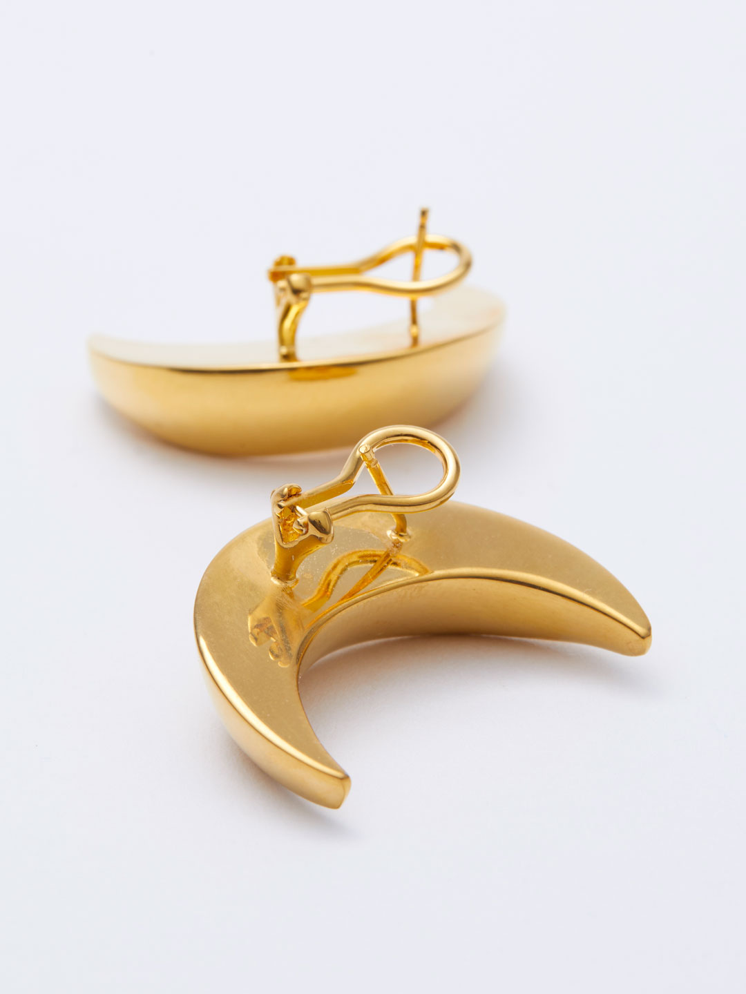 Moon Pierced Earrings - Gold