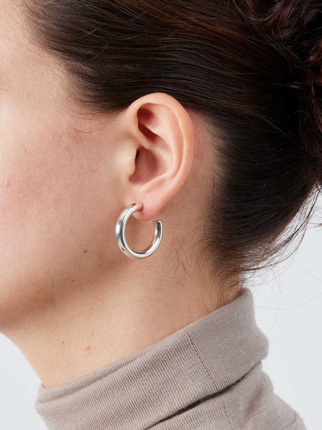 Small Everyday Pierced Hoops - Silver