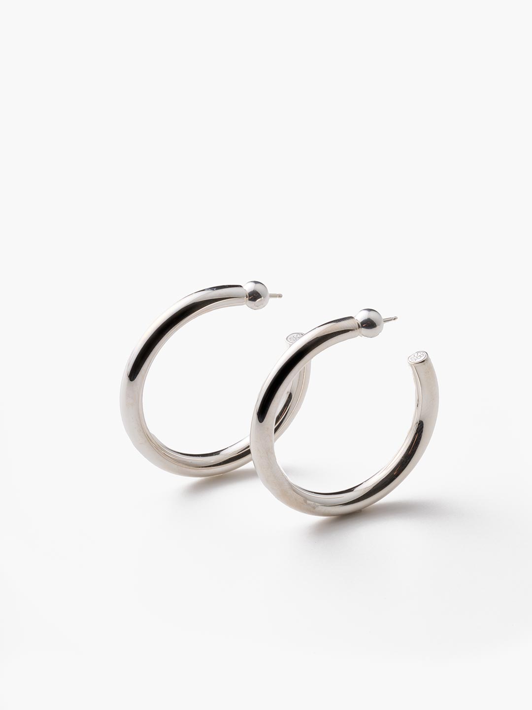 SOPHIE BUHAI everydayフープ シルバー ピアス SOPHIE BUHAI(ソフィー ブハイ) | ミディアム エブリデイ フープ