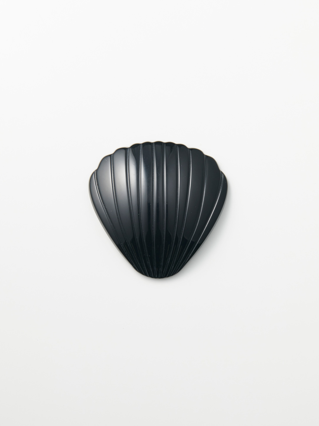 Fan Shell Hair Clip - Black/Noir