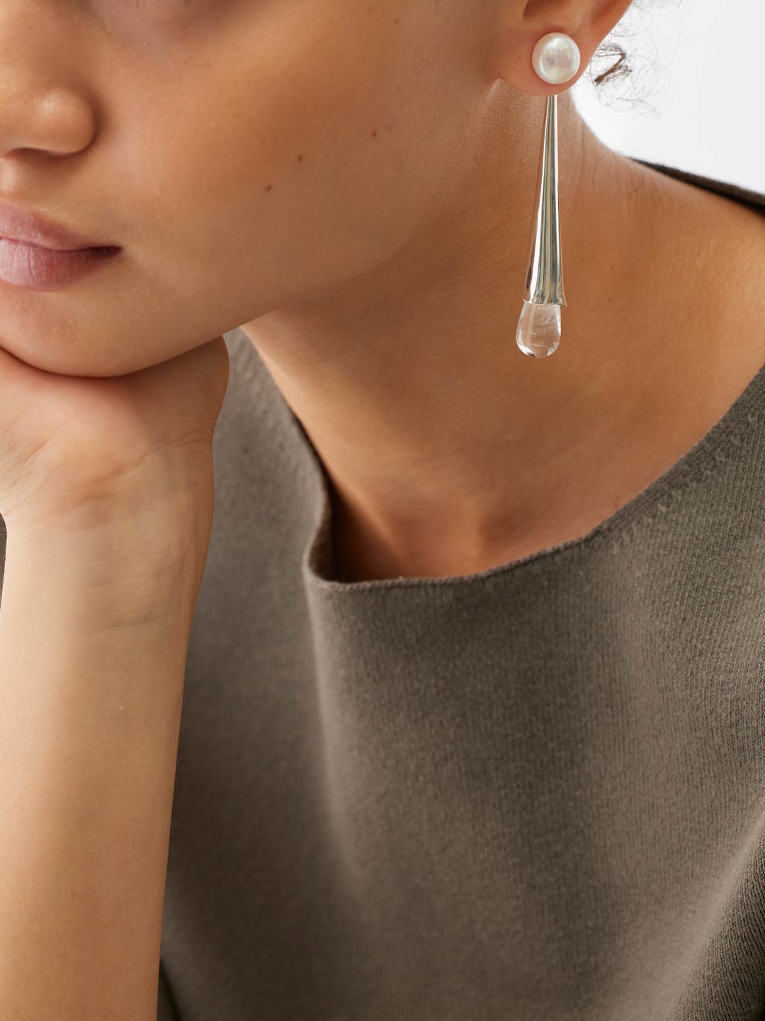 Quartz Lou Lou Pierced Earrings - Silver