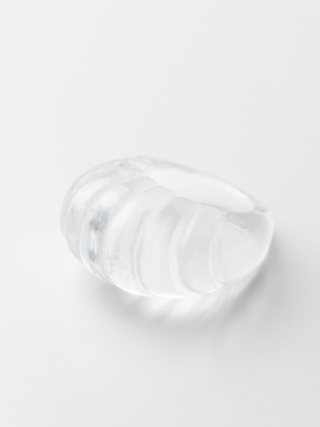 Quartz Large Shell Ring - Clear