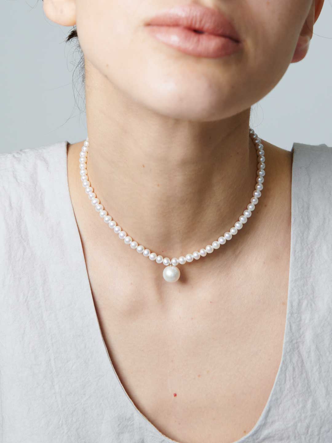 Classique Pearl Drop Choker - Silver