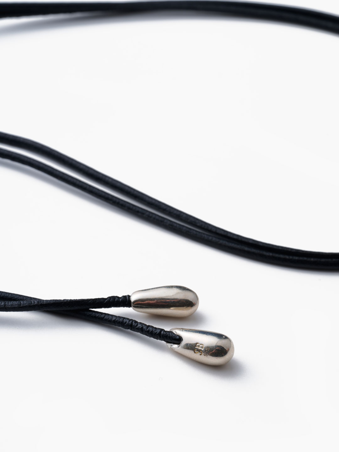 SOPHIE BUHAI(ソフィー ブハイ) | エレガント シューレース チョーカー