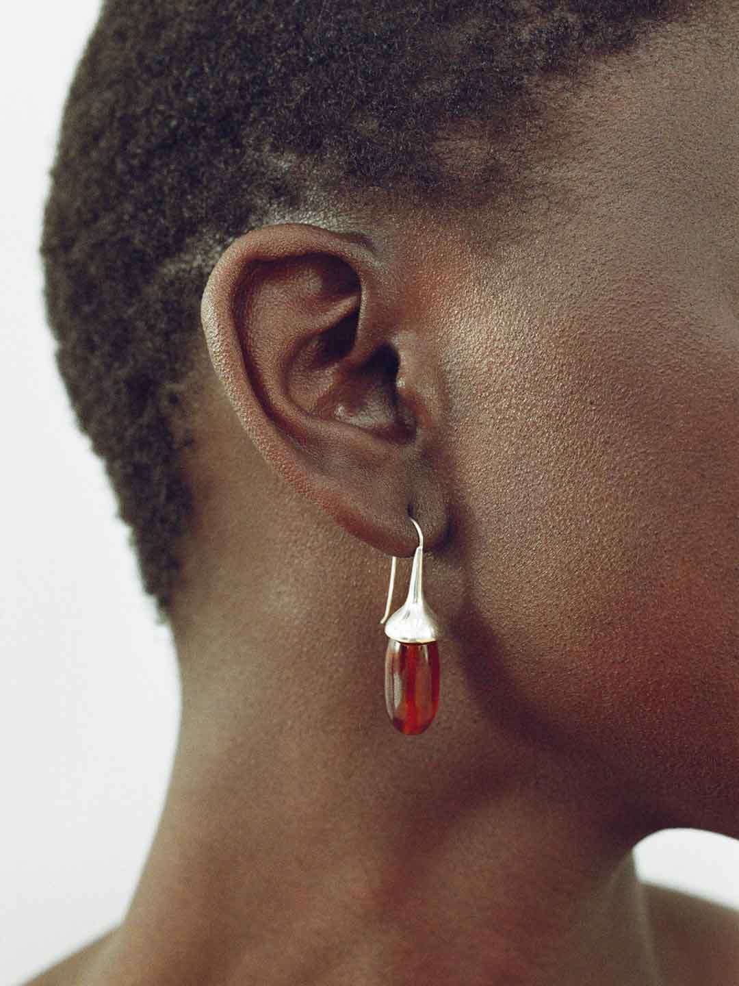 Carneilian Dripping Stone Pierced Earrings - Silver