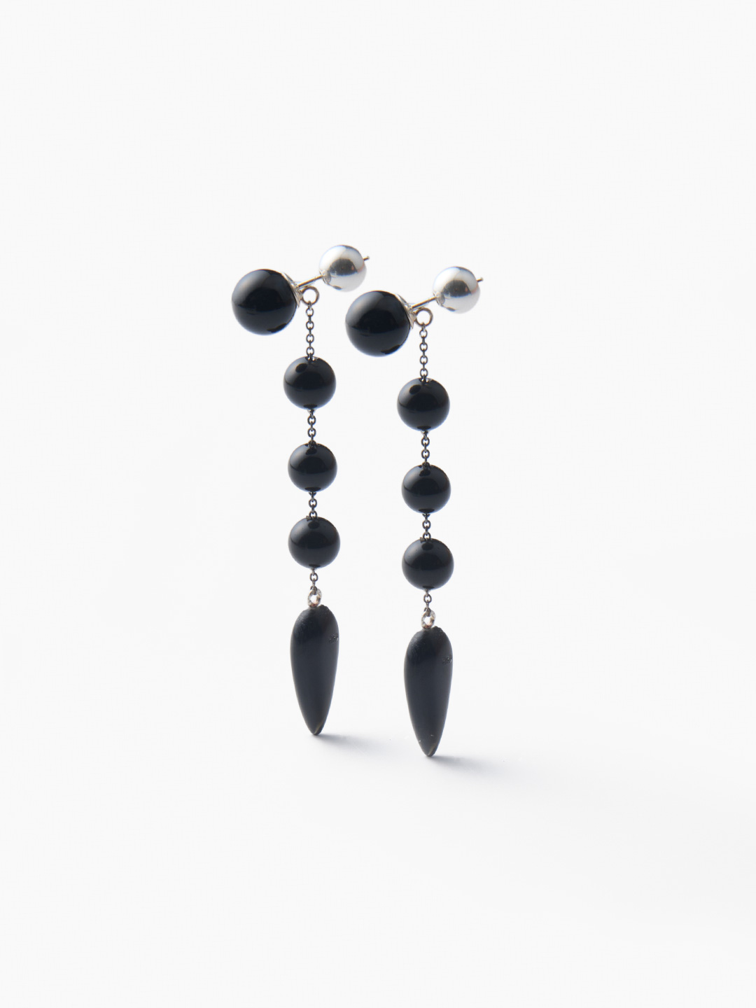 Small Phoenician Earrings, Onyx - Silver