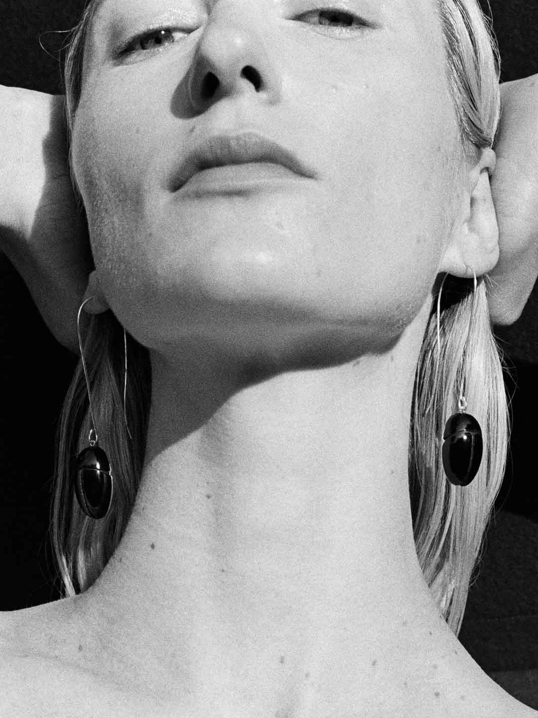 SOPHIE BUHAI(ソフィー ブハイ) | スカラベ ドロップ ピアス