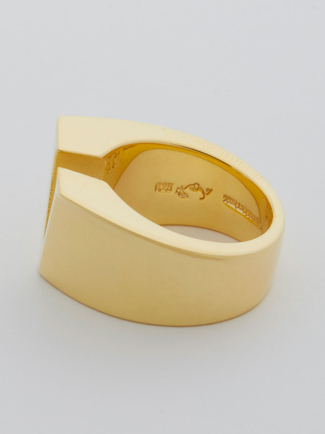 Alphabet Ring V - Gold