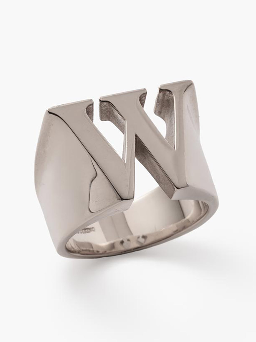 Alphabet Ring W - Silver