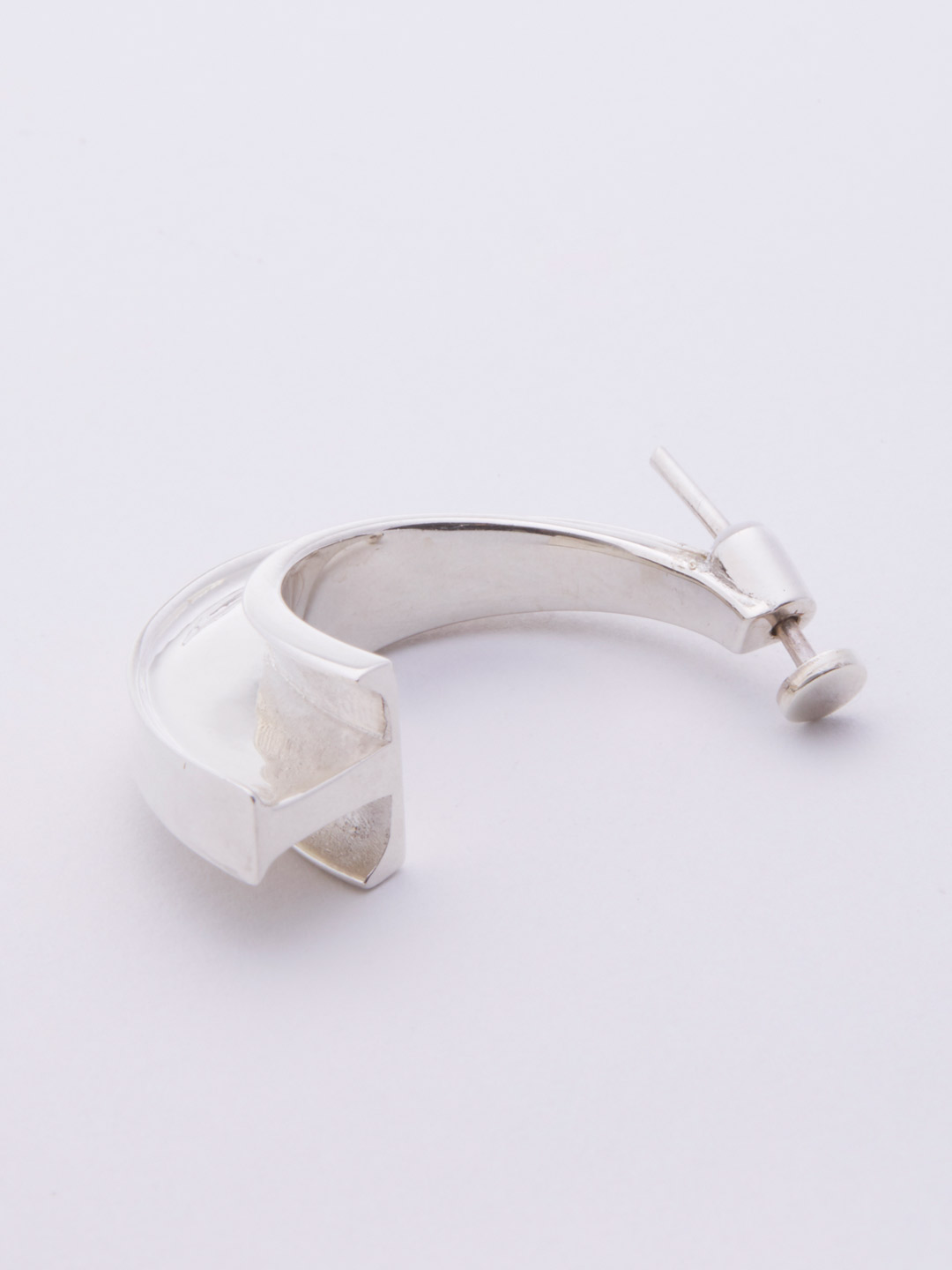 Alphabet Pierced Earring T  - Silver