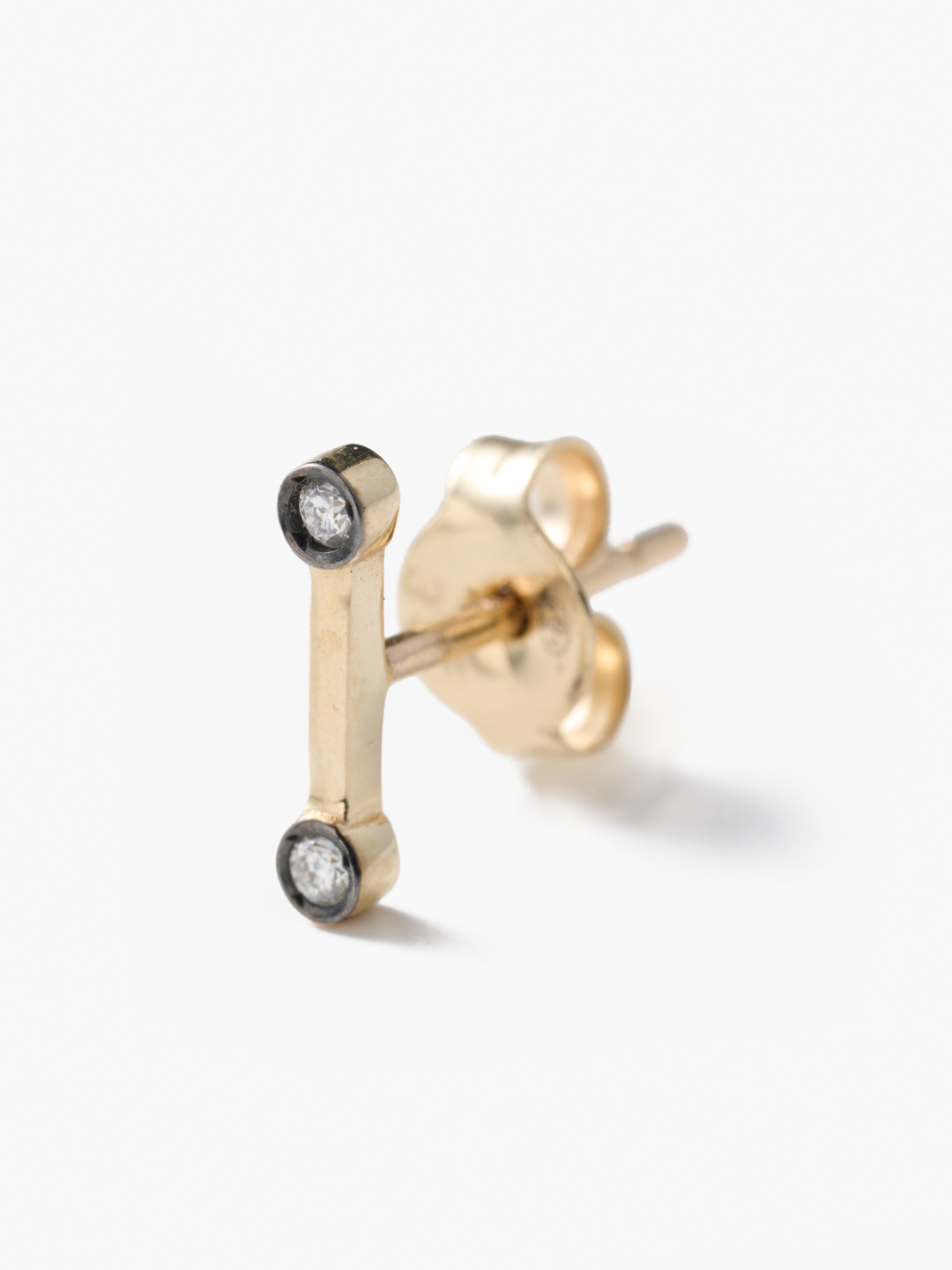 Sigma Stud Pierced Earring  El1 - Yellow Gold