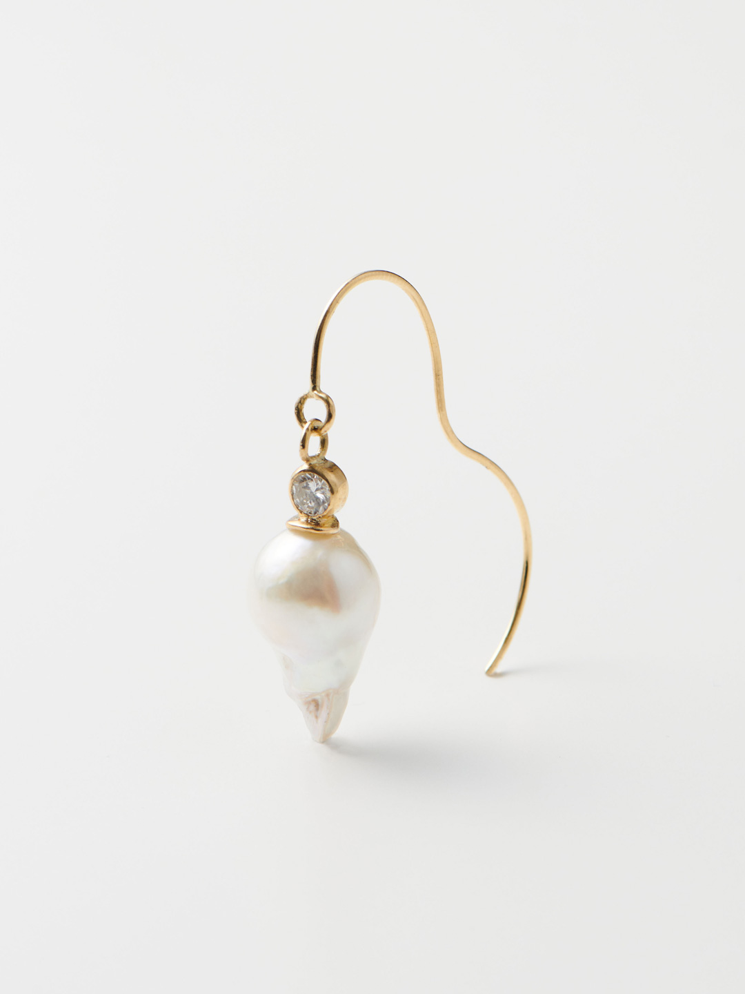 White Stones Single Pierced Earring South Sea